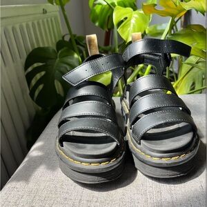 Black Dr Marten sandals!